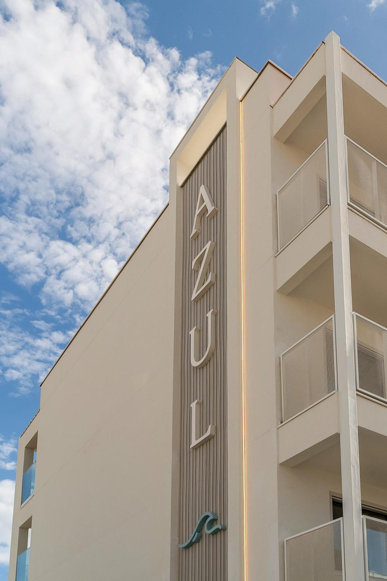 Apartamentos Azul Castelldefels Kültér fotó